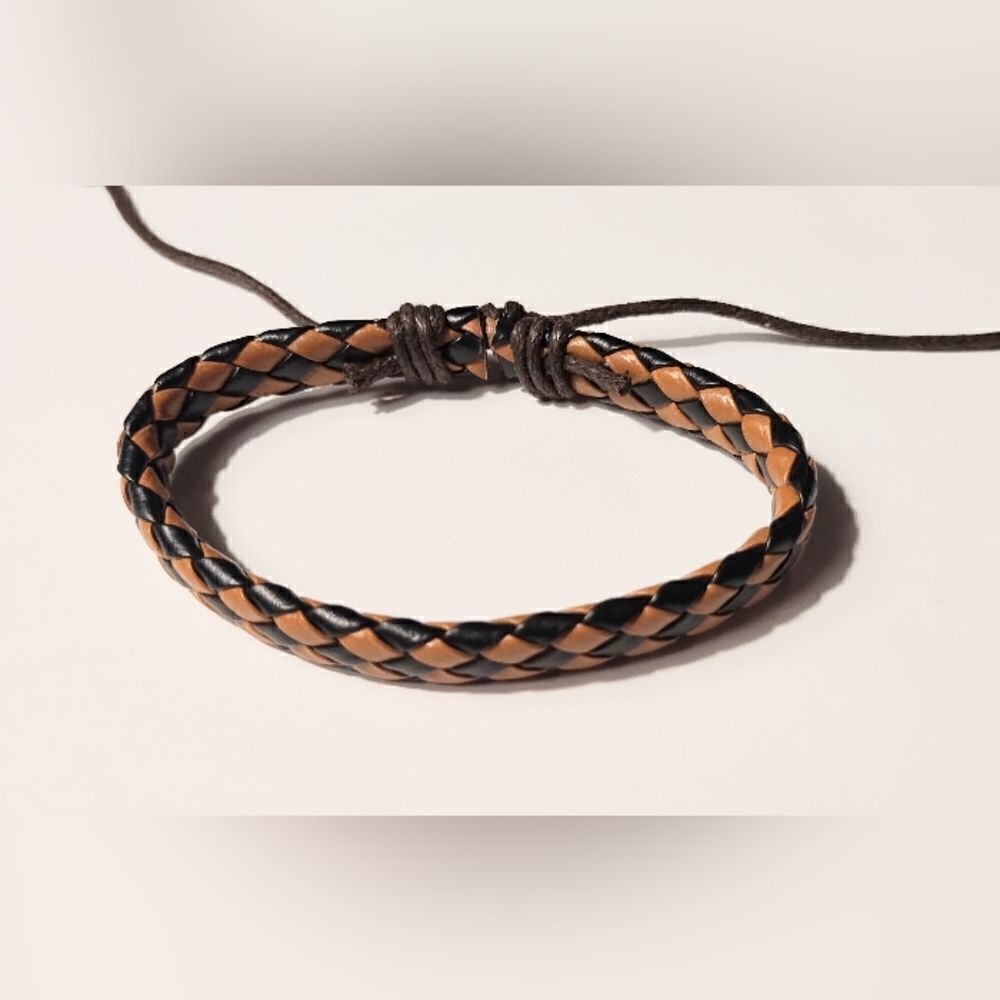 Men's leather bracelet checkered brown new d10‎